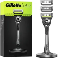 Gillette Labs Scheermes met scrubstang - 3 navullingen